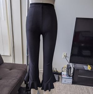 Cropped Stretchy flounce hem pants